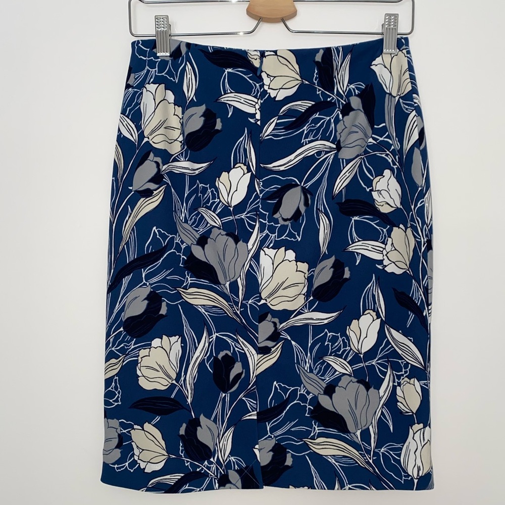 Banana Republic Factory floral pencil skirt